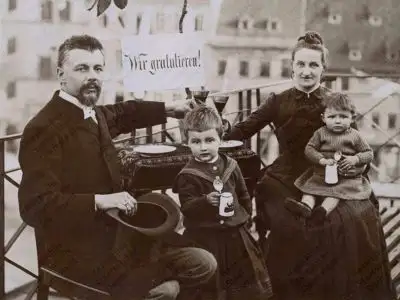 Георг Кершенштейнер с семьей